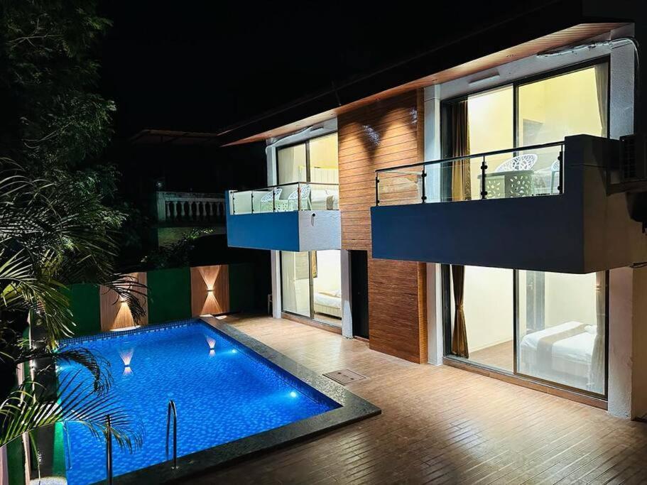 Casa Majestic Lonavala Villa Exterior photo